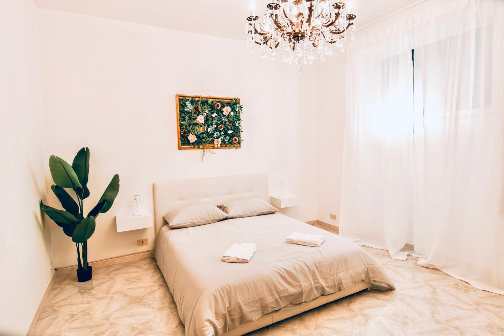 Golden Luxury Home - San Giovanni - 10 Min To Basilica Of San Giovanni - 25 Min To Colosseum Roma Exterior foto